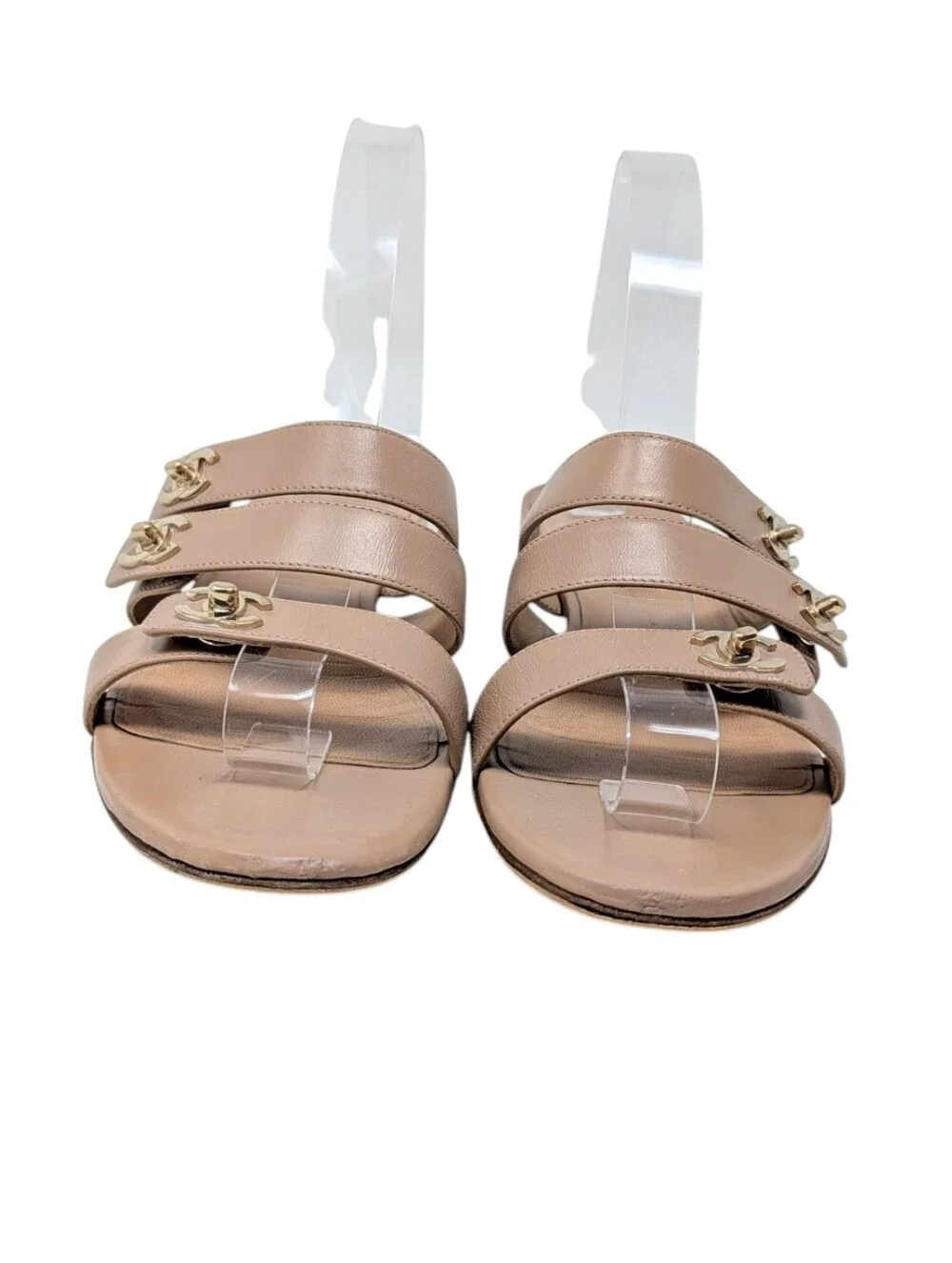 Chanel Beige Nude Interlocking CC Silver Turnlock Slide Mule Sandals Size EU 39